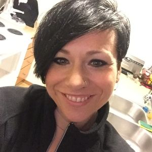 Meet your Posher, Shelly